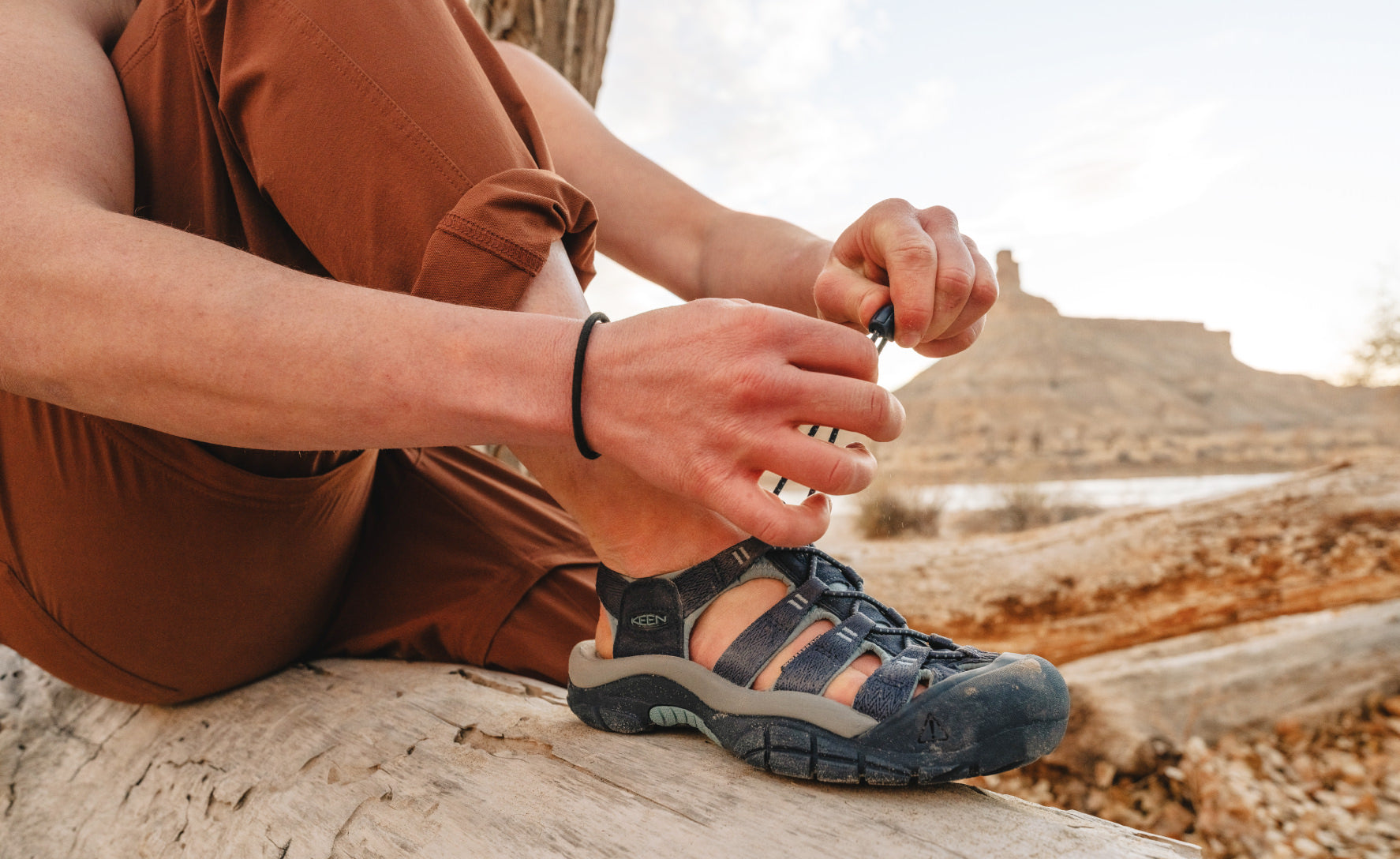 Women's Newport H2 | Monochrome/Granite Green - Image 7