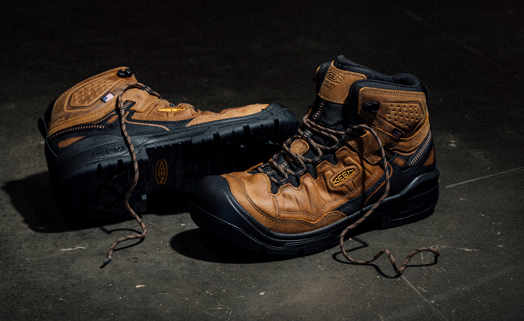 Men's Targhee IV Waterproof Work Boot (Soft Toe) | Belgian/Black - Image 7